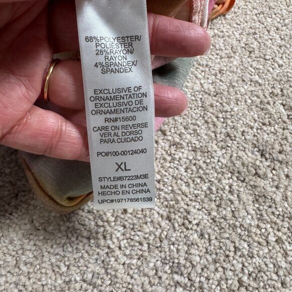 Democracy Womens Short Sleeve Scoop Neck Ombre Print Twist Front Hem Knit Top XL - Picture 15 of 16